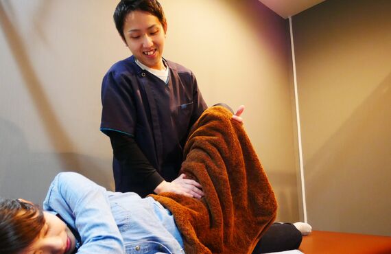 新宮中央を拠点に妊婦の方を対象とした骨盤矯正の施術をご案内しております